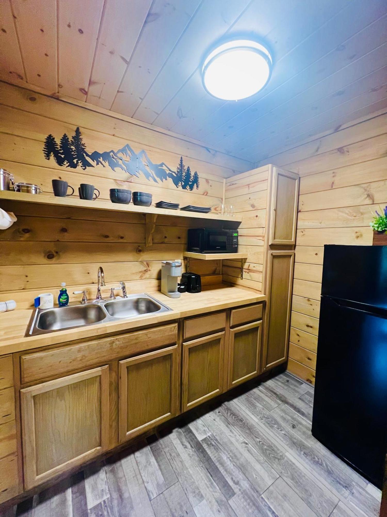 Firefly Fields 2-Acres With Guest House, Game Room, Mountain & River Views Sevierville Dış mekan fotoğraf